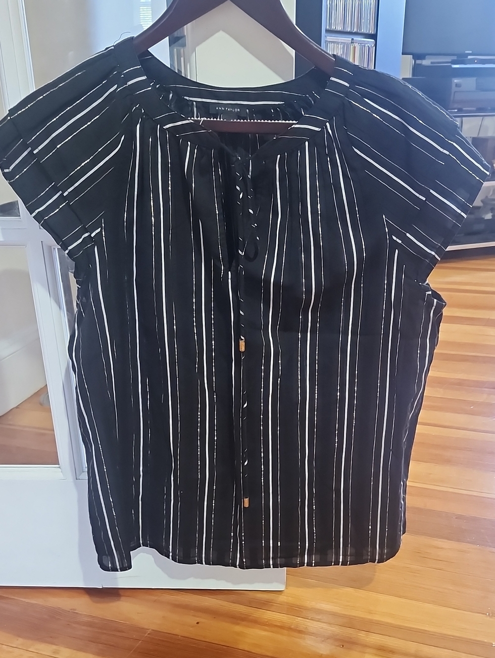 Ann Taylor Black and White Vertical Stripe Short-Sleeve Peasant Top